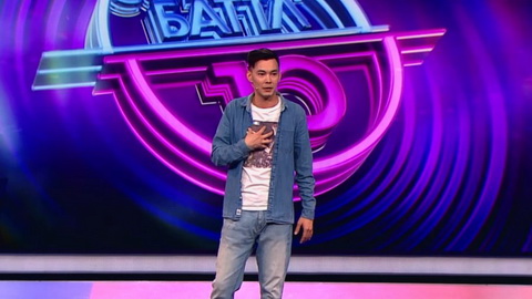 камеди батл какой последний сезон. 1584732675 comedy battle 10 10. камеди батл какой последний сезон фото. камеди батл какой последний сезон-1584732675 comedy battle 10 10. картинка камеди батл какой последний сезон. картинка 1584732675 comedy battle 10 10. «Comedy Club Production» дает возможность многим молодым людям страны показать себя. Одним из таких мест является «Comedy баттл», куда приходят те, для кого юмор — это не просто 4 буквы, а смысл существования, кто идет с шутками по жизни.